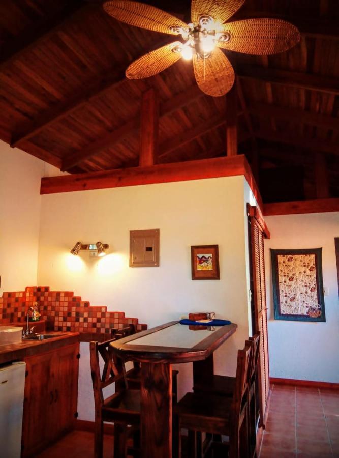 Orosi Lodge ภายนอก รูปภาพ